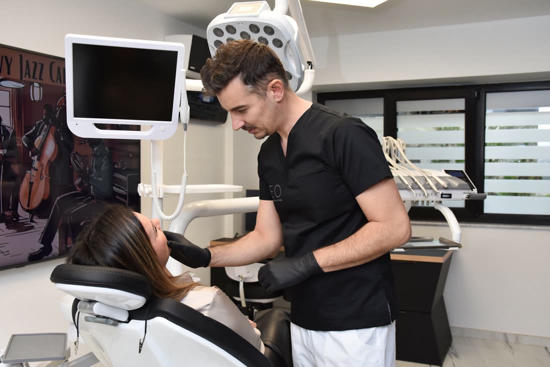 Proba estetică, fațete prepless NEO Baia Mare